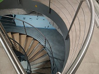 Укладка ПВХ плитки на клей -400м2